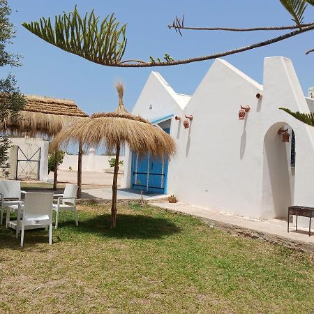 Nouveau Bungalow Djerba Хумт-Сук Экстерьер фото